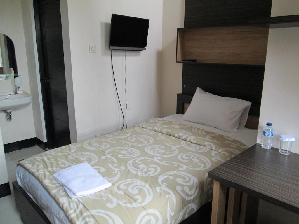 Allure Pensión Bandung Habitación foto