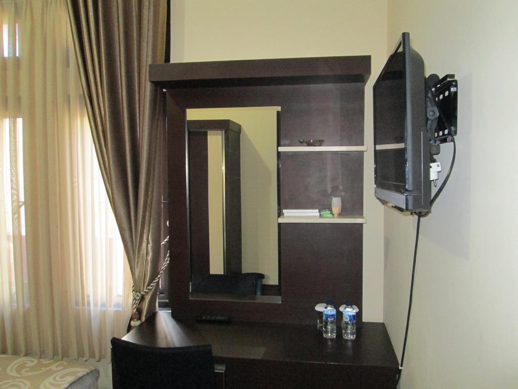 Allure Pensión Bandung Habitación foto