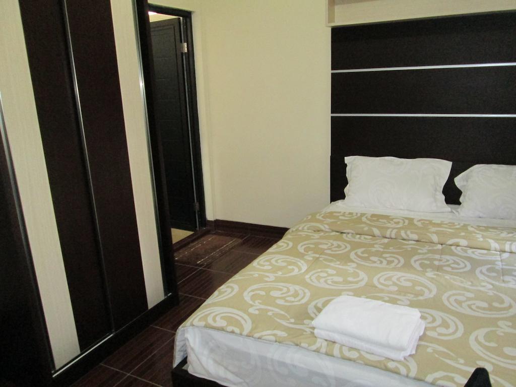 Allure Pensión Bandung Habitación foto