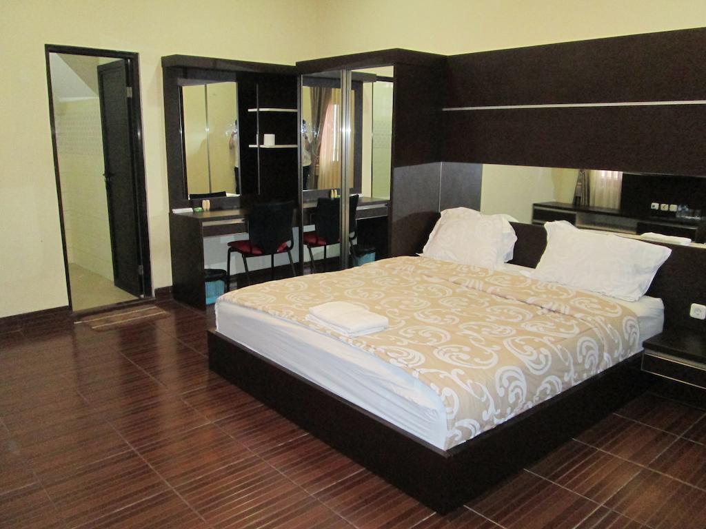 Allure Pensión Bandung Habitación foto